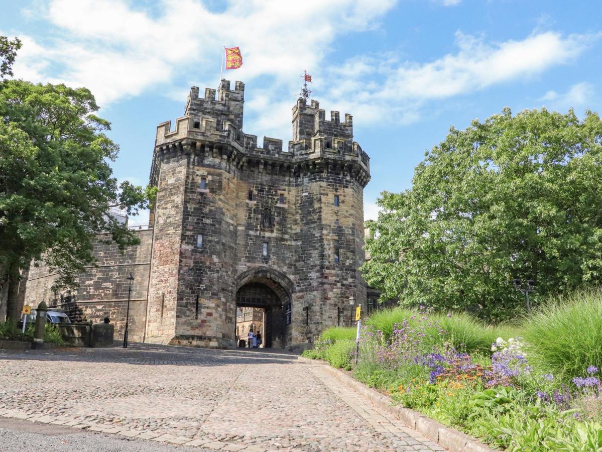 ランカスター 5 Castle Hillヴィラ エクステリア 写真